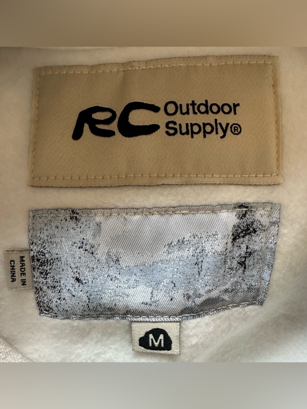 RC Outdoor Supply Stack Logo Camouflage Pullover Hoodie- NWT - Picture 9 of 13